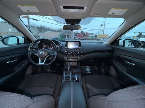 Used 2022 Nissan Sentra SV image 17