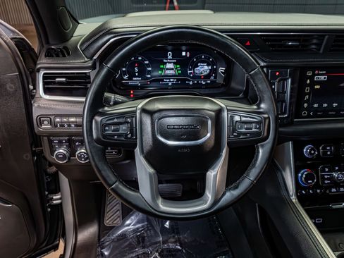 Used 2023 GMC Yukon Denali w/ Max Trailering Package image 15