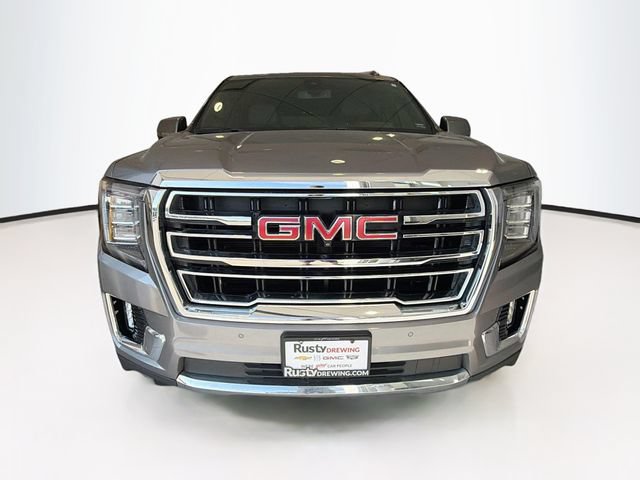 Certified 2022 GMC Yukon XL SLT w/ SLT Luxury Package AWD/4WD image 2