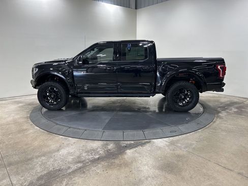 Used 2020 Ford F150 Raptor w/ Equipment Group 802A Luxury image 9