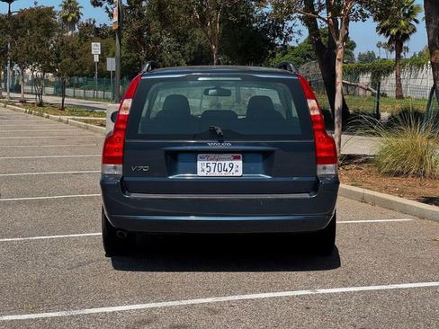 Used 2007 Volvo V70 2.4 FWD image 7