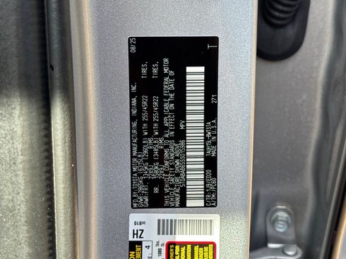 Certified 2025 Lexus TX 500h AWD w/ Technology Package image 44