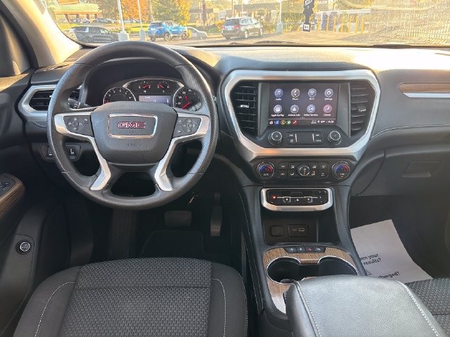 Used 2022 GMC Acadia SLE w/ Driver Convenience Package FWD image 23