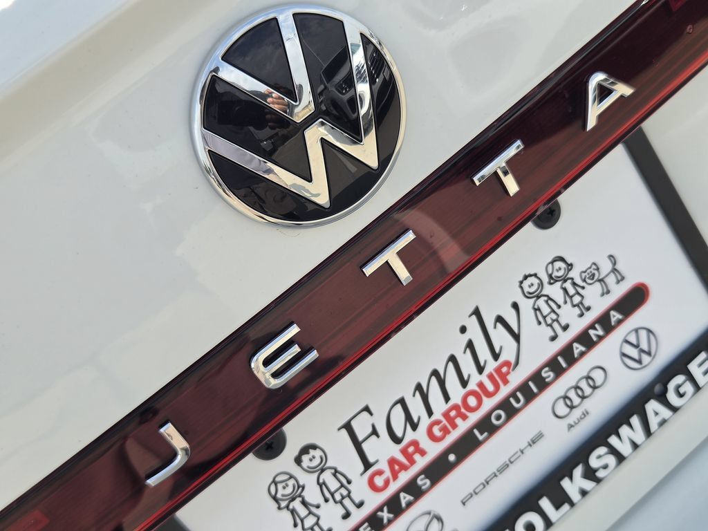 New 2027 Volkswagen Jetta S FWD image 9