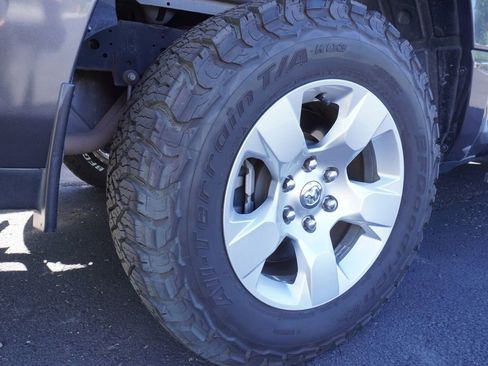 Used 2019 RAM 1500 Big Horn image 5