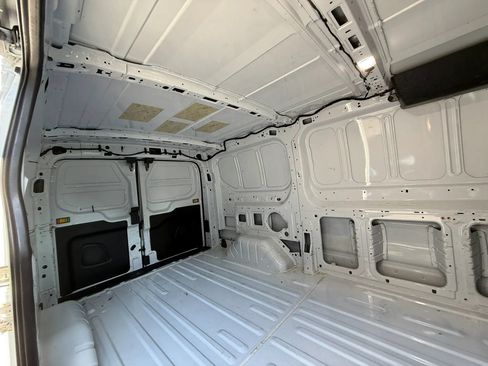 Used 2022 Ford Transit 150 Low Roof RWD image 33