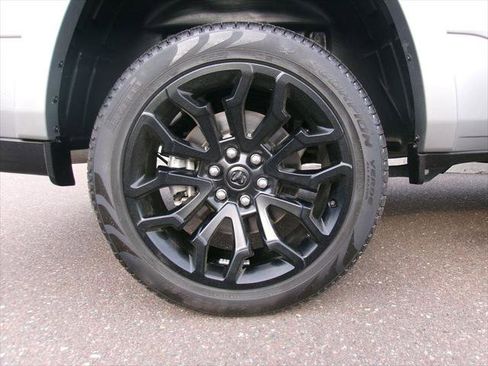 Certified 2025 RAM 1500 Limited AWD/4WD image 16