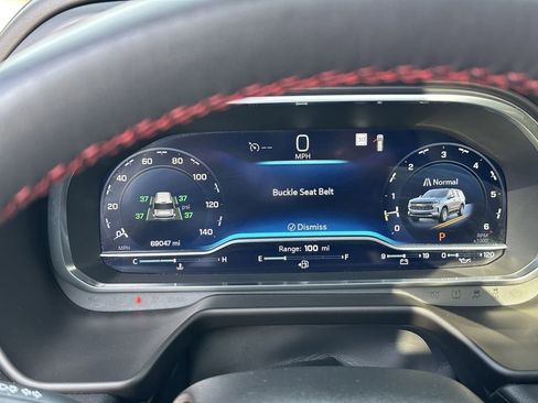 Used 2022 Chevrolet Tahoe RST w/ Luxury Package image 32