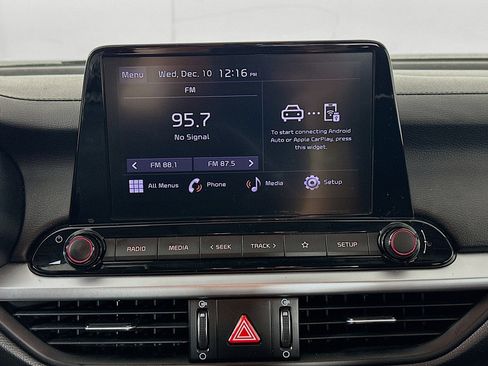 Used 2024 Kia Forte LXS w/ LXS Technology Package image 21