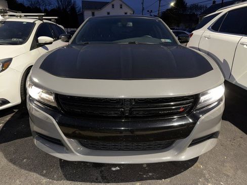 Used 2019 Dodge Charger SXT w/ Blacktop Package image 16