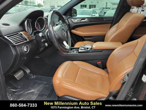 Used 2019 Mercedes-Benz GLE 43 AMG 4MATIC Coupe w/ Premium 3 Package image 21