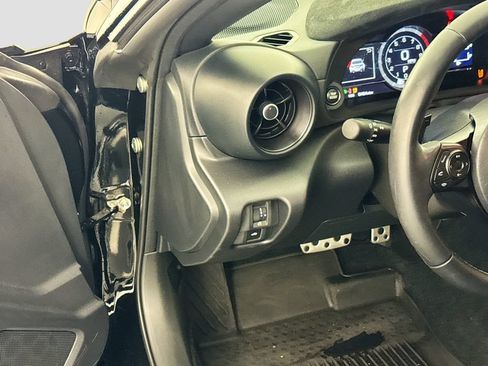 Used 2025 Toyota GR86 Premium w/ Performance Package RWD image 10