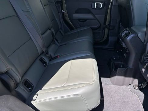 New 2026 Jeep Gladiator Mojave AWD/4WD image 17