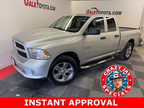 Used 2018 RAM 1500 Express w/ Express Value Package image 1