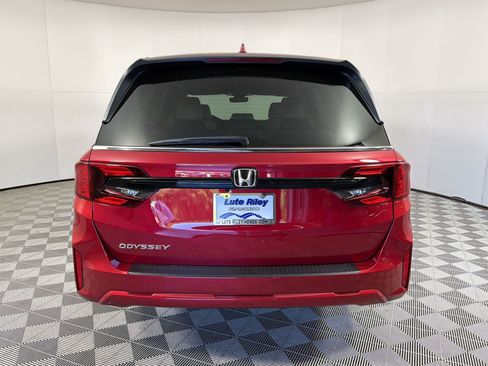 New 2026 Honda Odyssey EX-L image 10