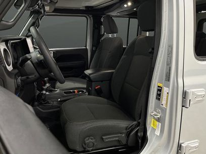 Used 2024 Jeep Wrangler Unlimited