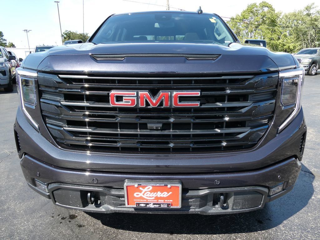 Certified 2024 GMC Sierra 1500 Elevation w/ Elevation Premium Package AWD/4WD image 10
