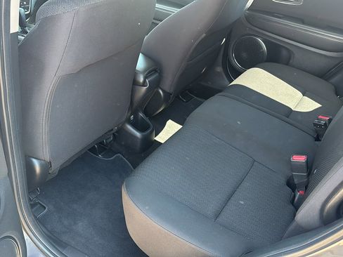 Used 2016 Honda HR-V EX image 27