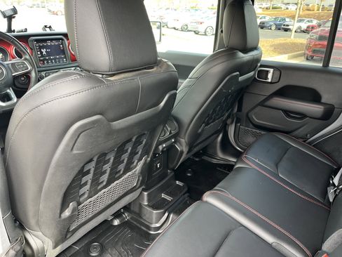 Used 2021 Jeep Wrangler Unlimited Rubicon image 18