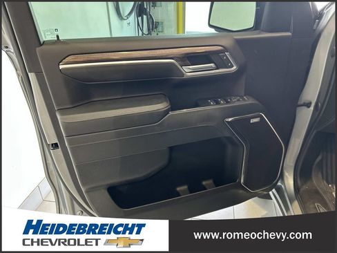 Used 2023 Chevrolet Silverado 1500 RST w/ RST All Star Premium Package AWD/4WD image 10