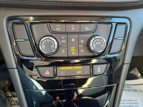 Used 2018 Buick Encore Preferred image 22