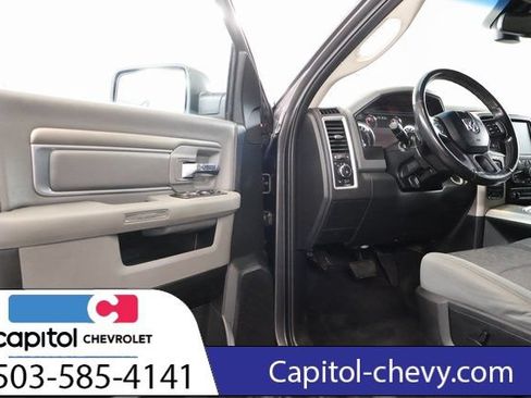 Used 2017 RAM 1500 Big Horn AWD/4WD image 10