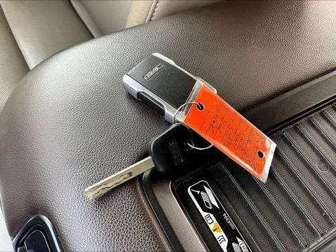 Used 2018 GMC Sierra 1500 SLT image 13