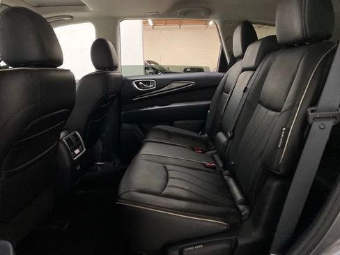 Used 2020 INFINITI QX60 Luxe w/ Essential Package FWD image 21