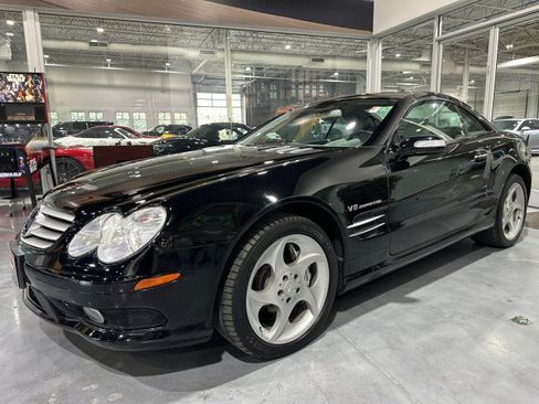 Used 2005 Mercedes-Benz SL 55 AMG image 14