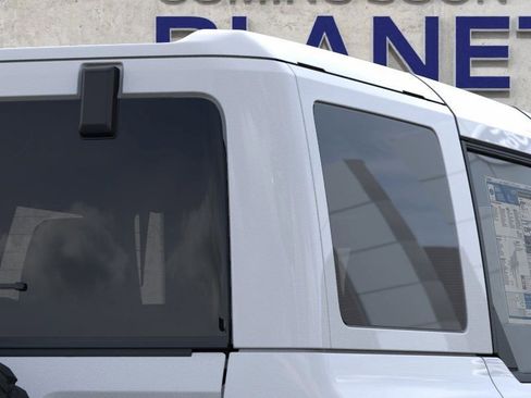 New 2026 Ford Bronco Badlands image 27