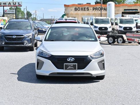 Used 2019 Hyundai Ioniq Blue FWD image 5