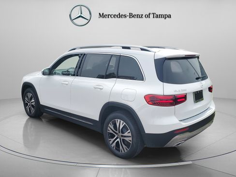 Used 2026 Mercedes-Benz GLB 250 image 2