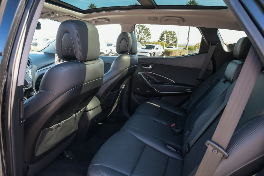 Used 2017 Hyundai Santa Fe Sport FWD image 18