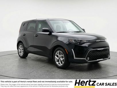 Used 2025 Kia Soul LX w/ LX Technology Package