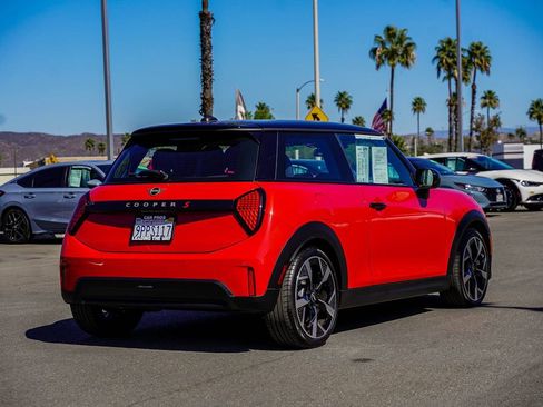 Used 2025 MINI Cooper S image 6