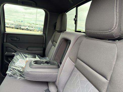 New 2026 Nissan Frontier SV AWD/4WD image 33