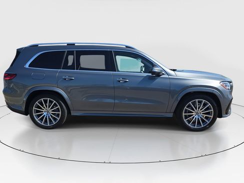 New 2025 Mercedes-Benz GLS 450 4MATIC image 4