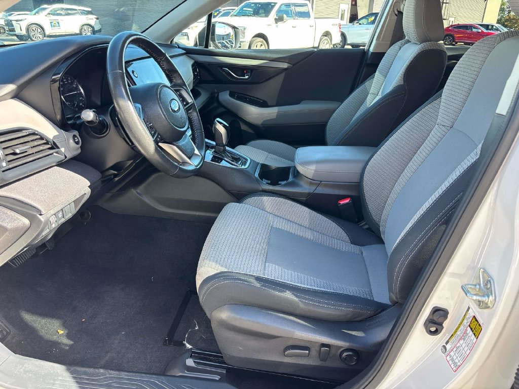 Used 2022 Subaru Outback Premium AWD/4WD image 10
