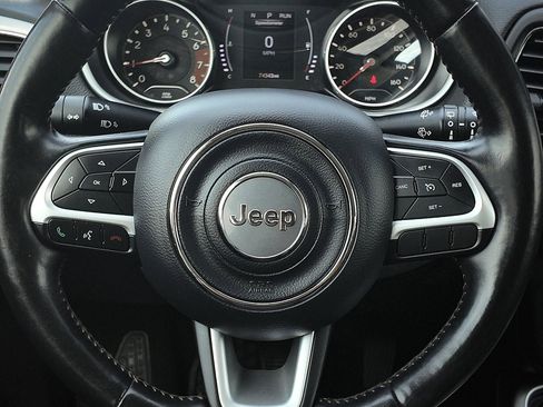 Used 2019 Jeep Compass Latitude w/ Cold Weather Group image 12