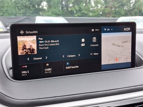 Used 2024 Acura MDX SH-AWD w/ Technology Package image 17