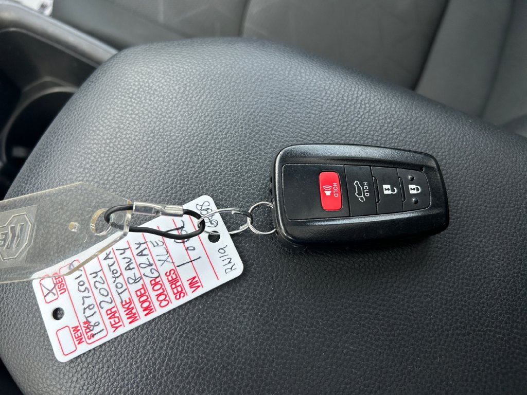 Used 2024 Toyota RAV4 XLE w/ Convenience Package AWD/4WD image 29