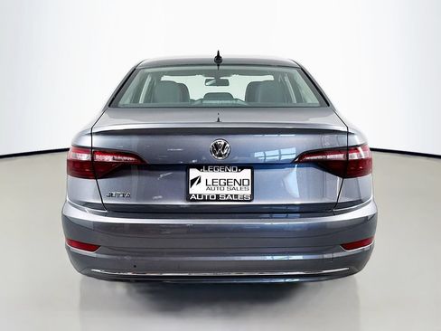 Used 2021 Volkswagen Jetta SE FWD image 5