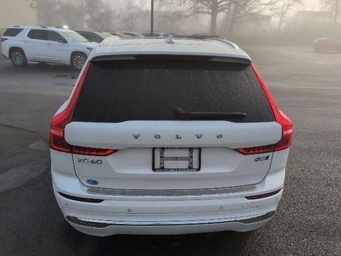 Used 2023 Volvo XC60 B5 Ultimate w/ Protection Package Premier image 10