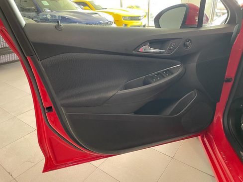 Used 2017 Chevrolet Cruze LT w/ Convenience Package image 15