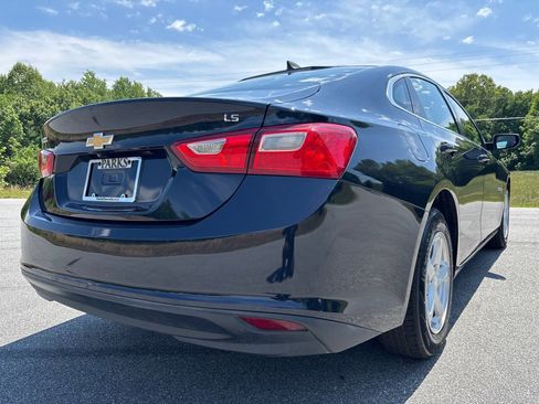 Used 2016 Chevrolet Malibu LS FWD image 5