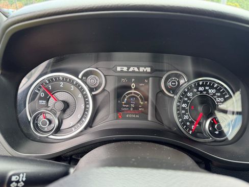 Used 2021 RAM 1500 Big Horn AWD/4WD image 36