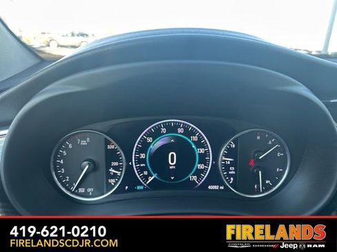 Used 2019 Buick Envision Premium w/ Driver Confidence Package image 27