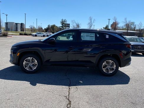New 2026 Hyundai Tucson Blue SE w/ Tow & Go Package AWD/4WD image 4