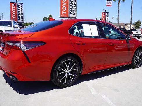 Certified 2024 Toyota Camry SE FWD image 7