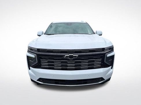 New 2026 Chevrolet Suburban High Country AWD/4WD image 7
